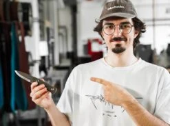 Vigtig Vs. Wild 17 Vigtig Vs. Wild -Magnum Store boeker manufaktur solingen vigtig vs wild 121509 8 1280x1280